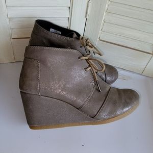 Toms Booties